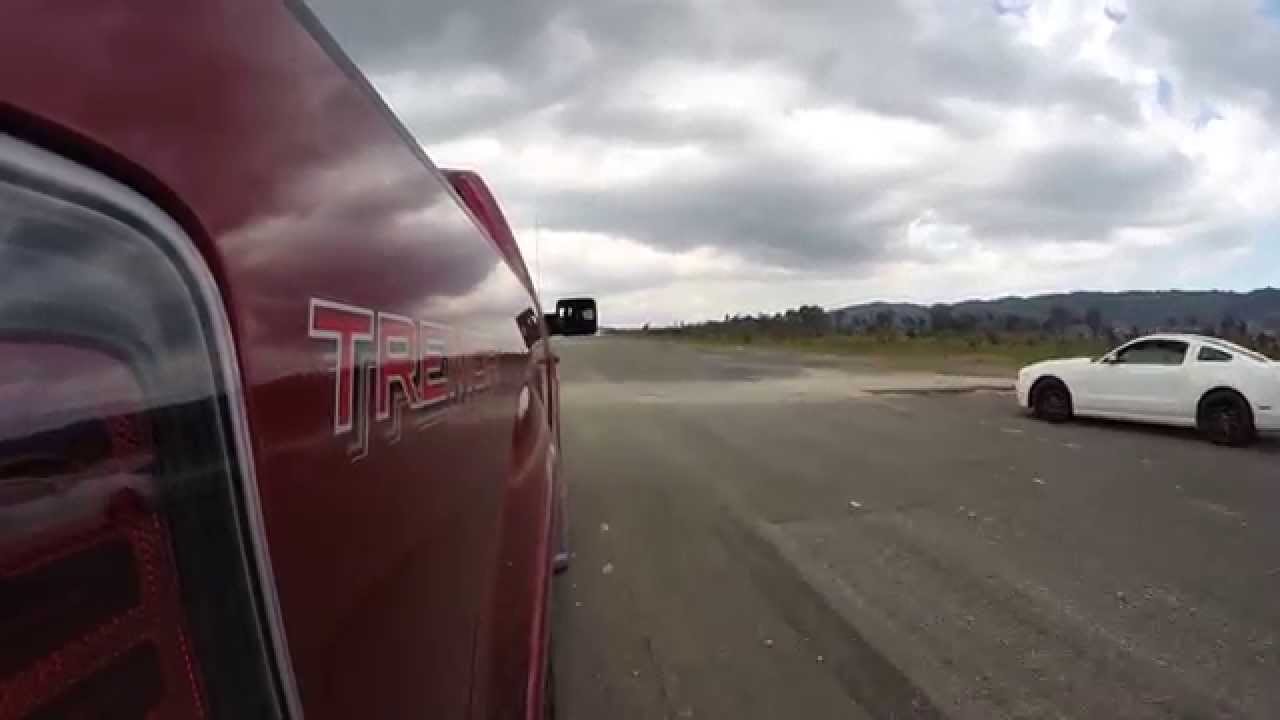 Ford F150 Tremor (GOPRO) vs Mustang 5.0 ambos Stock!