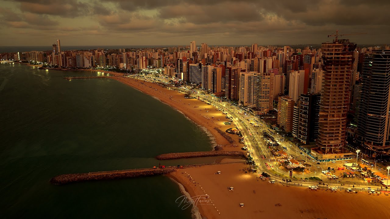 Imagens Aéreas Noturnas da Nova Beira Mar de Fortaleza em 2025 - Mozart Farias - Drone Mavic 4 Pro