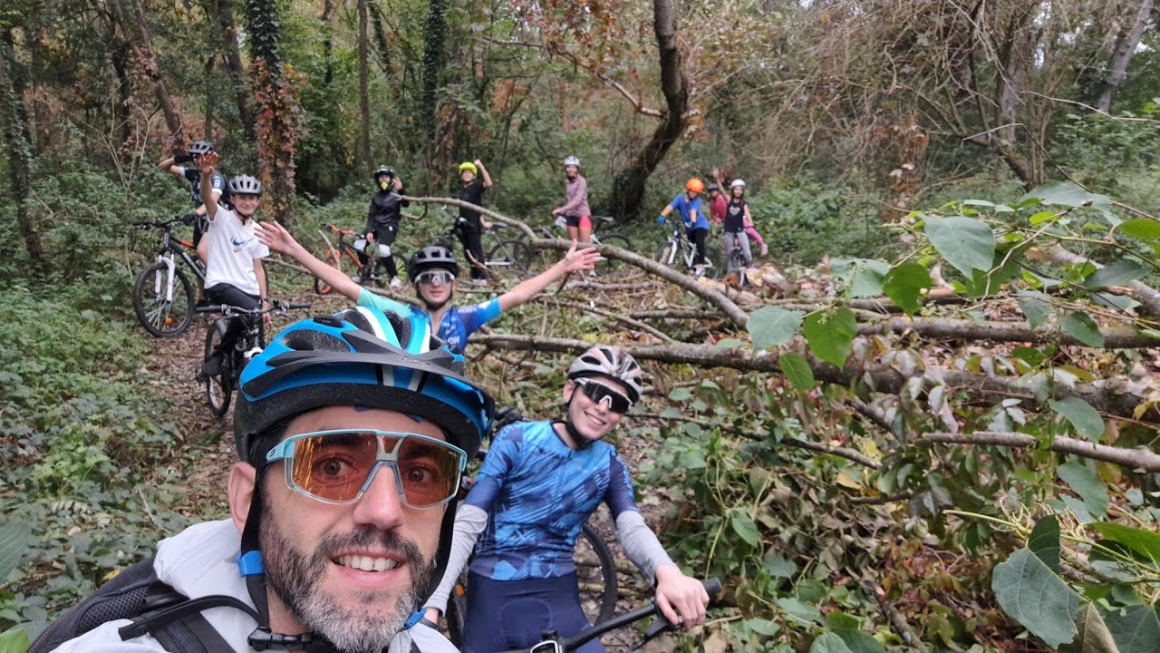 sortie vtt pour les élèves de l'association sportive du collège Mortaix
