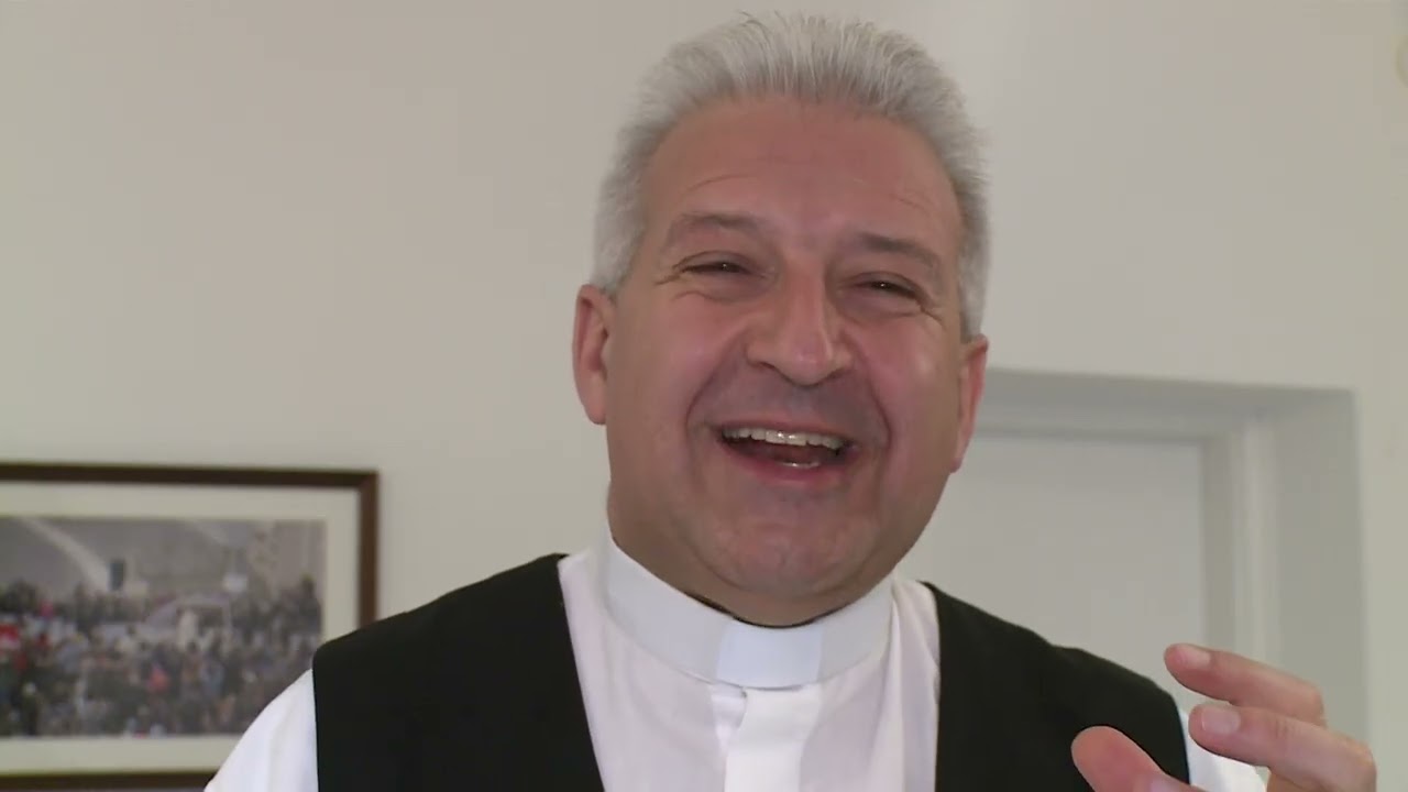Imapercek Henczel Szabolcs beledi plébánossal.