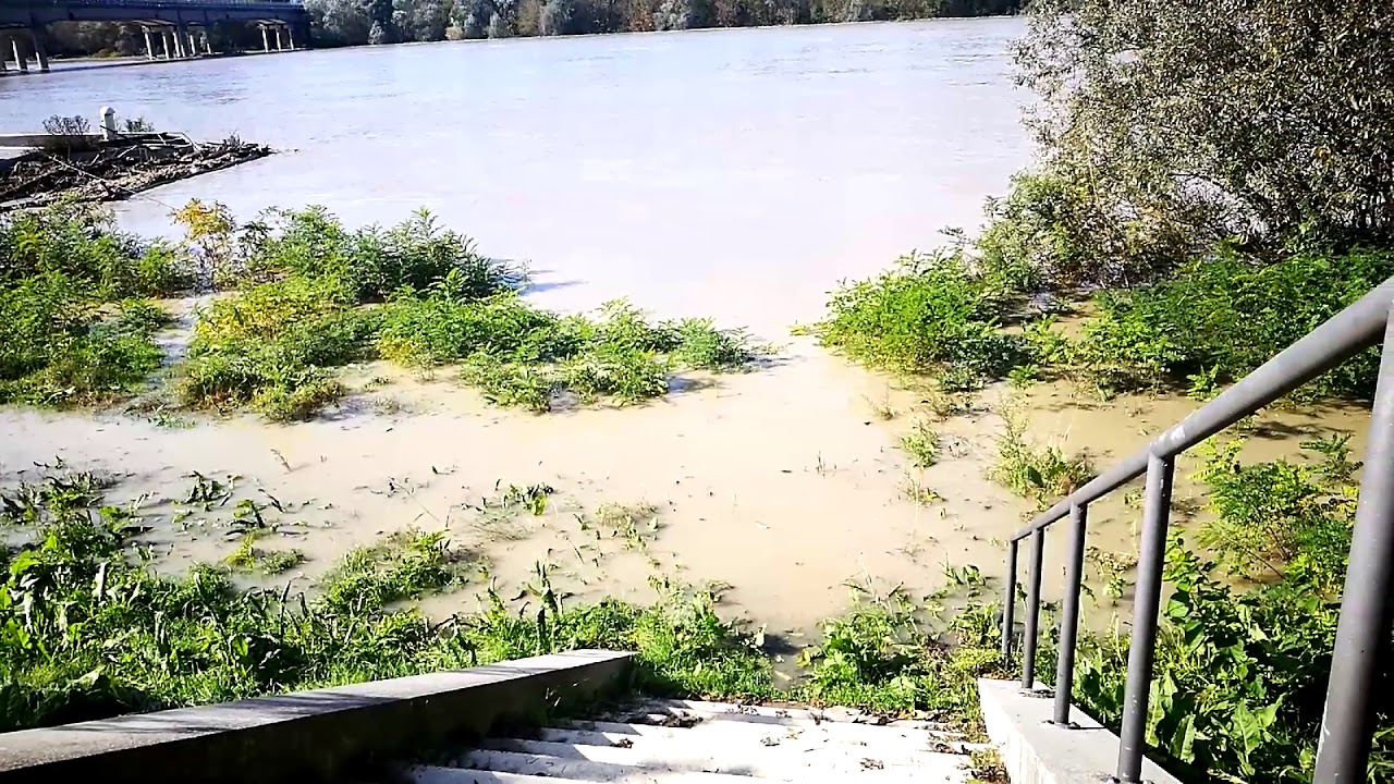 IL FIUME PO IN PIENA