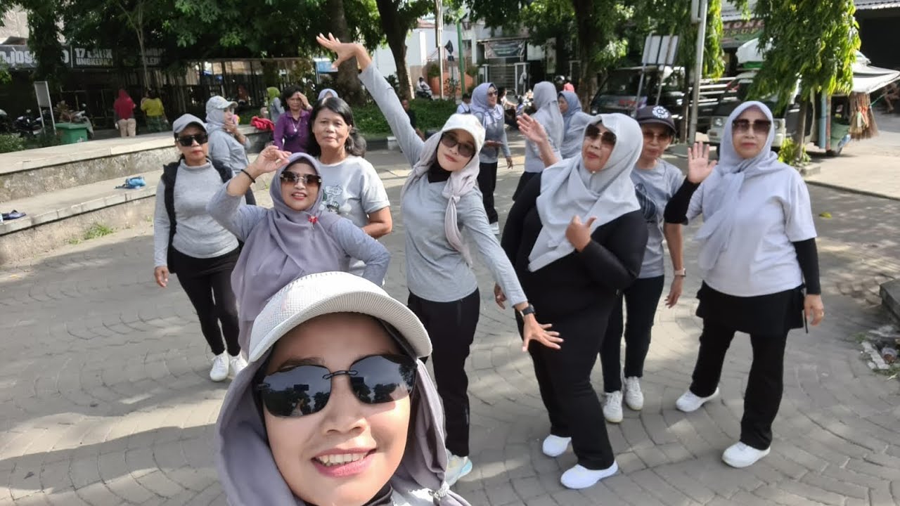 STECU line dance // Choreo: Astri Dwi (INA) // latber NAW LD team