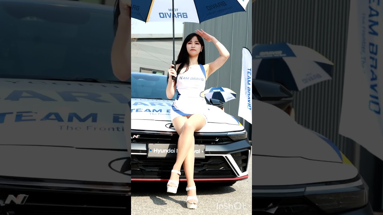 미모의 레이싱모델 임린아님 카포즈 영상입니당~~