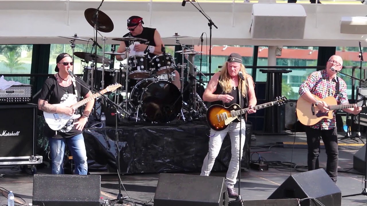 Magic Pie - King for a Day - Cruise to the Edge 2019 ( FULL HD) @ Série Echoes