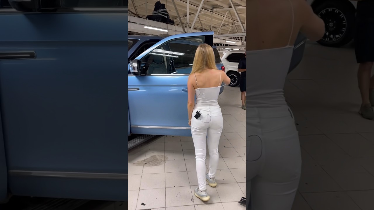Яндекс Навигатор в Lincoln Navigator, как и в любой другой авто в Центре Авторестайлинга BGT