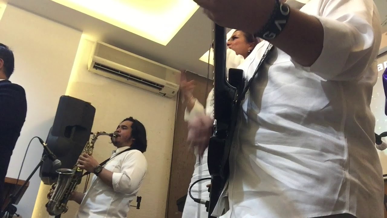 Natal kasih terindah- 5 Divo (Yuda's guitar cam)
