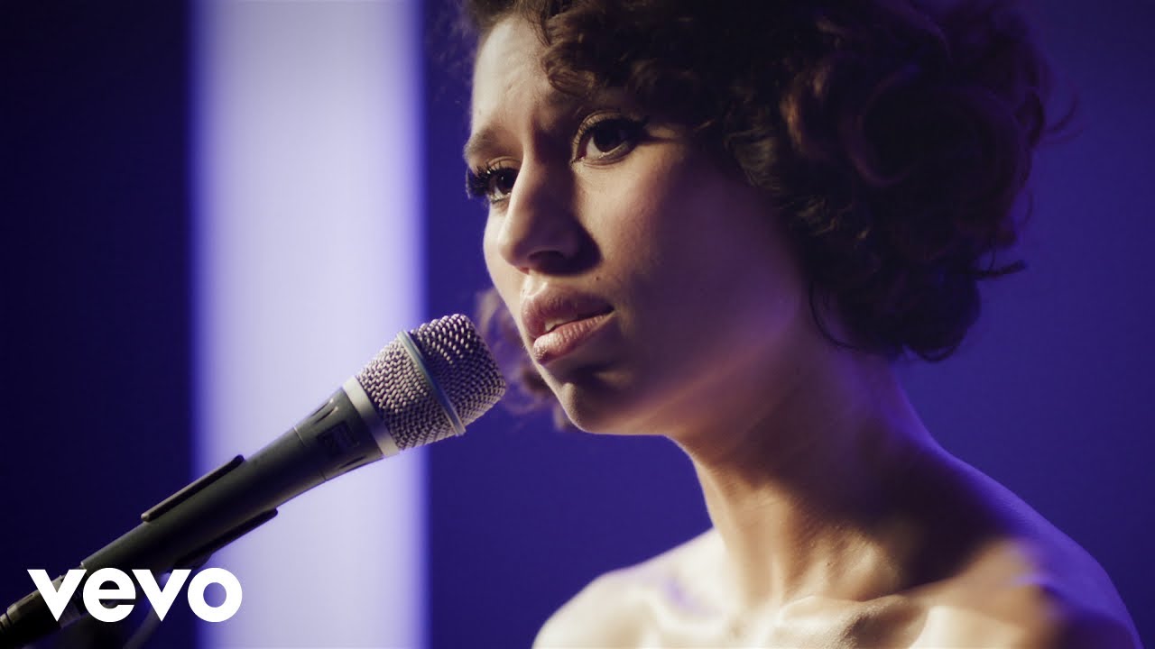 RAYE - Please Don’t Touch (HUNGER Session)