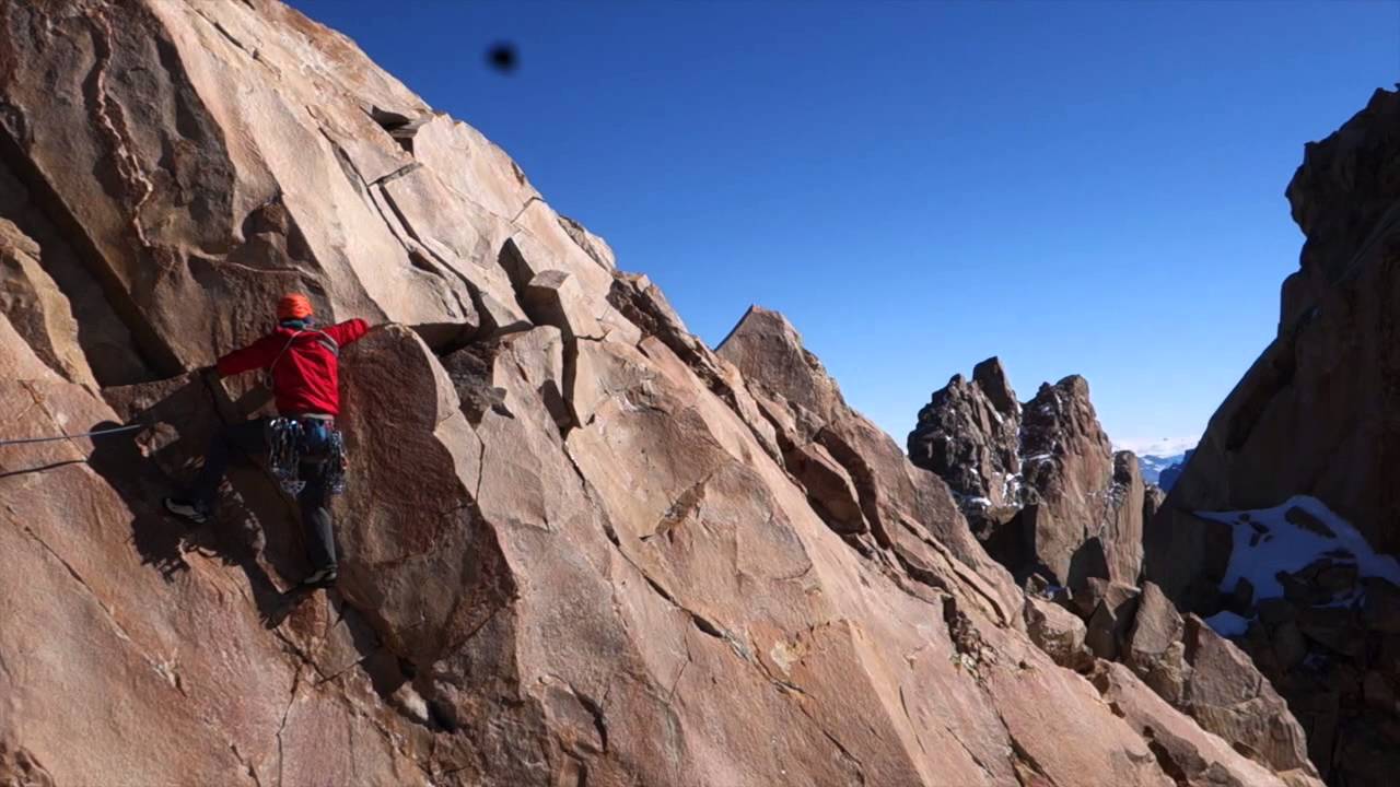 TRAVESIA TORRES DEL PAINE , ESTILO ALPINO. ROCK CLIMB CHILE / SENORET BROTHERS