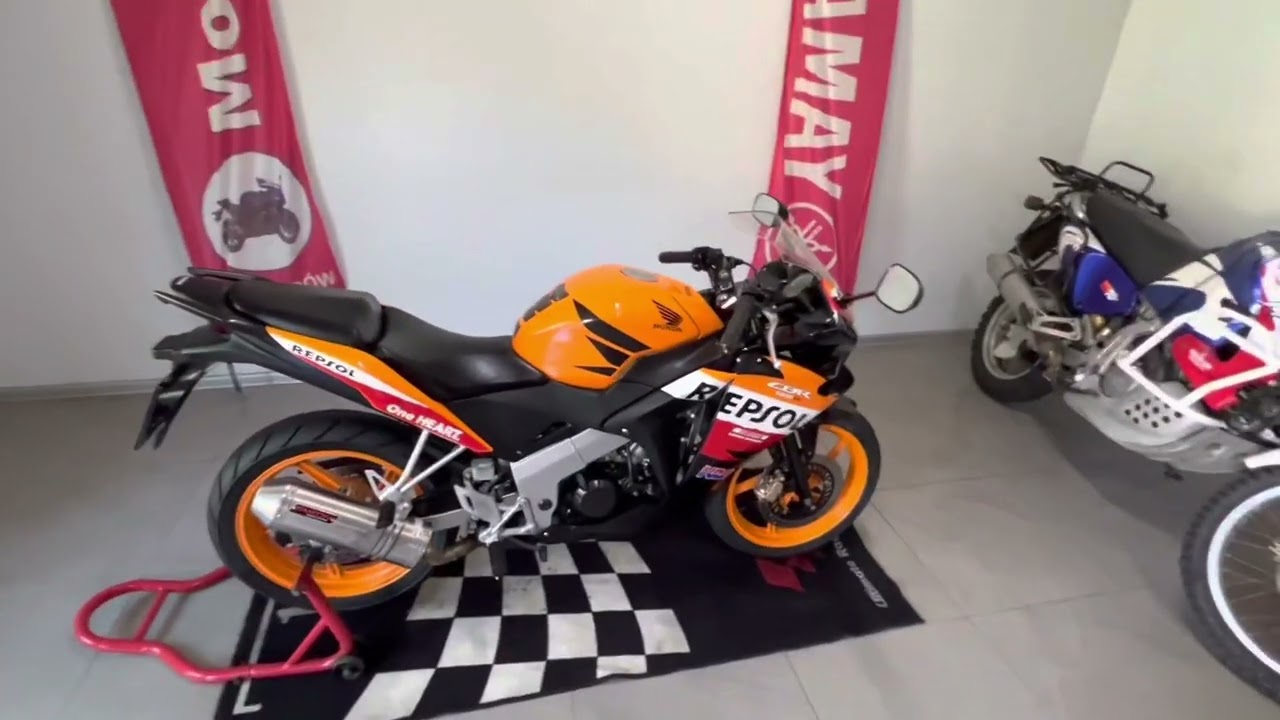 Honda CBR 125R REPSOL JC50 2014 MotoRW