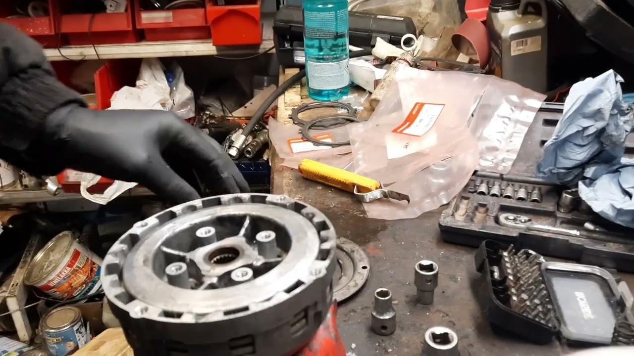 Honda HS522 / HS622 kytkinlevyjen vaihto
