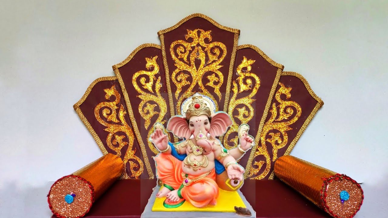 5 मिनीटा मध्ये बनवा मखर | गणपती सजावट | Ganpati Makhar Decoration ideas | Easy Ganpati Decoration