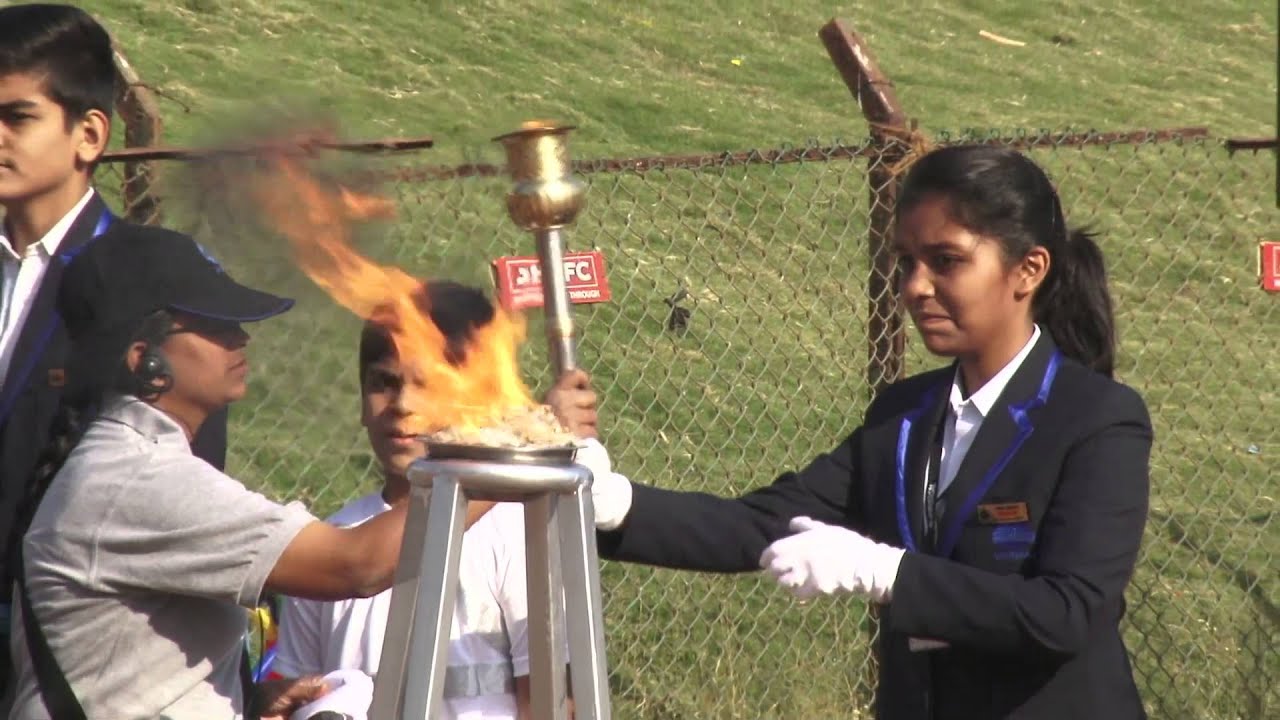 1 UST Sports Day 2015-16 Chief Guest Arrival & Felicitation & Oath