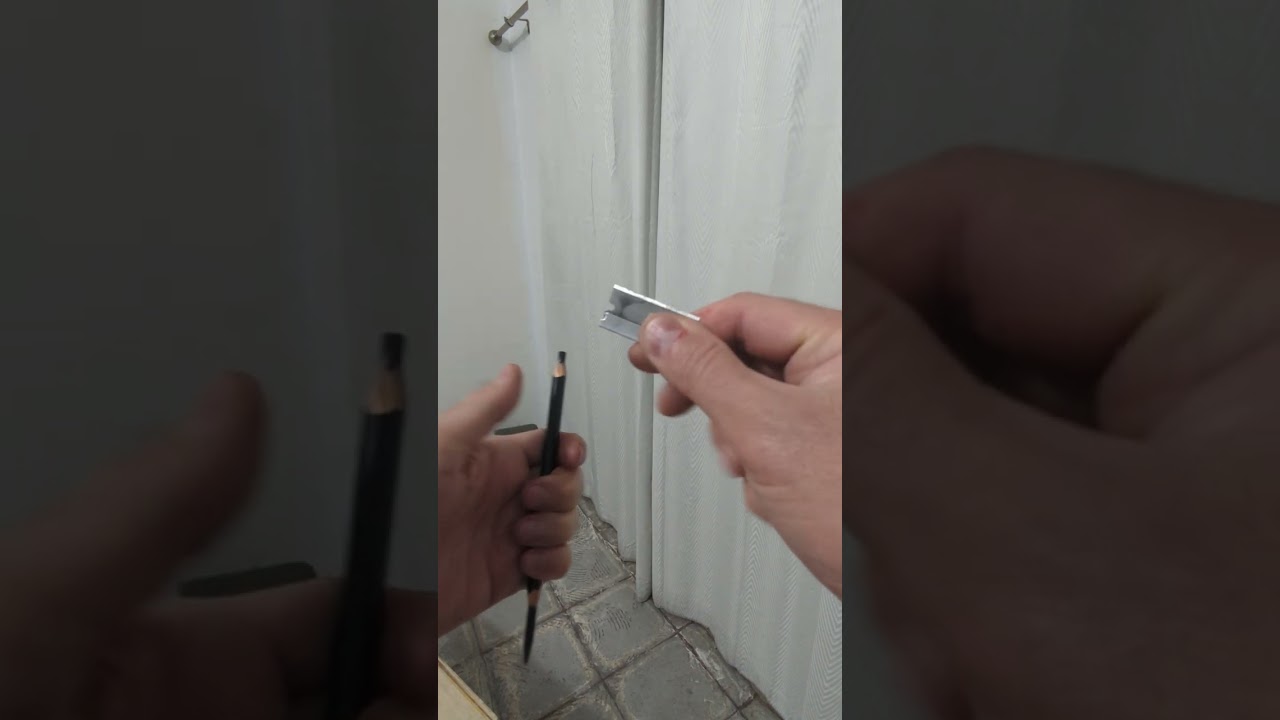 Cont&eacute; &agrave; Paris Pierre Noire Pencil Sharpening: 1st Person Perspective