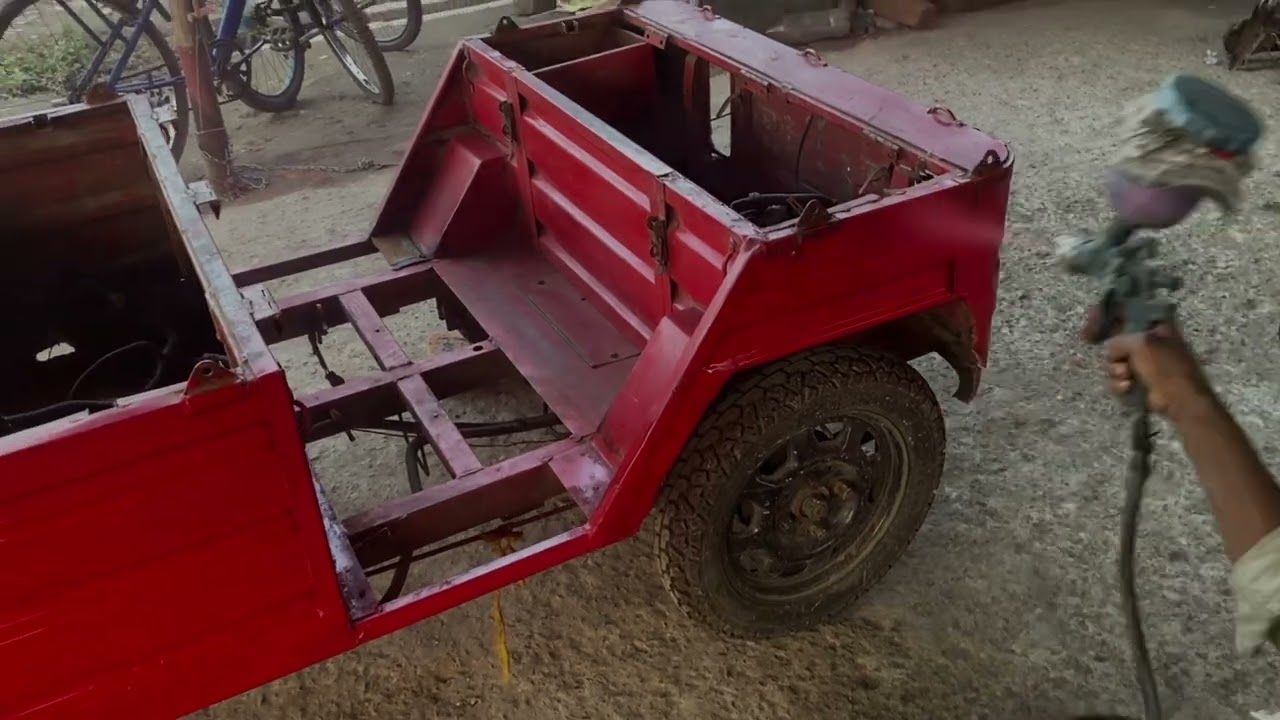 Mahindra E-Alfa Mini e rickshaw paint