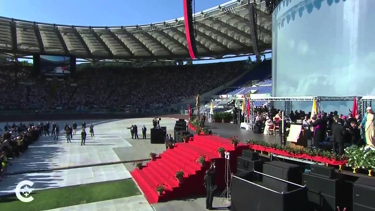 Charismatic Catholics pray over Pope Francis