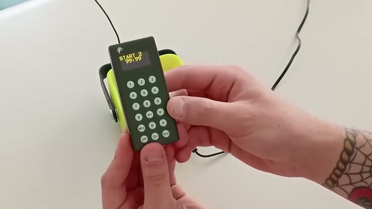 Scaccia uccelli con timer https://www.cinomania.com/negozio/scaccia-uccelli-animali-acustico