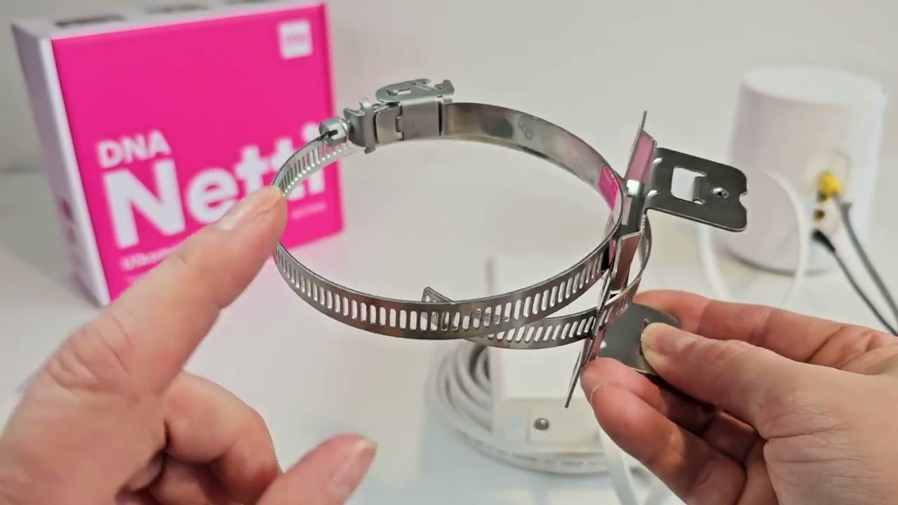 DNA 5G ULKOMOKKULA ASENNUS JA KIINNITYS NOPEAMPI NETTIYHTEYS
