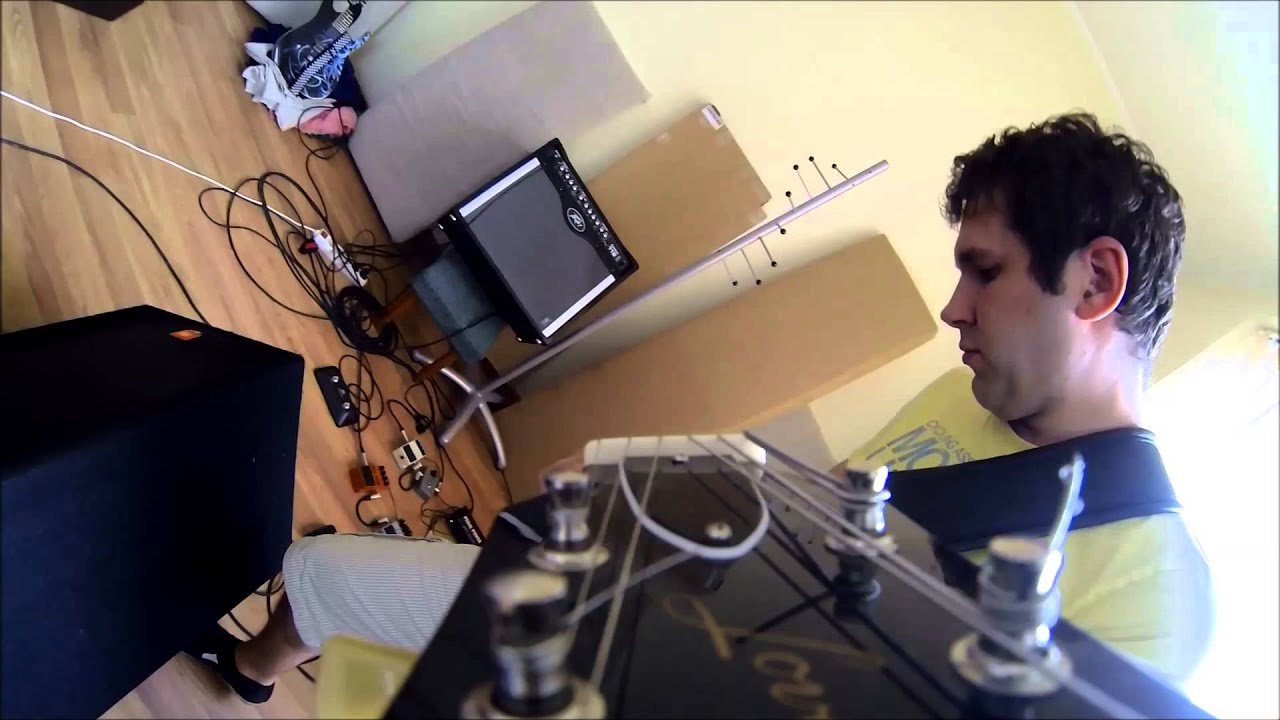 Acoustics test recorded with GoPro3 - Razorfly performing Californication by RHCP