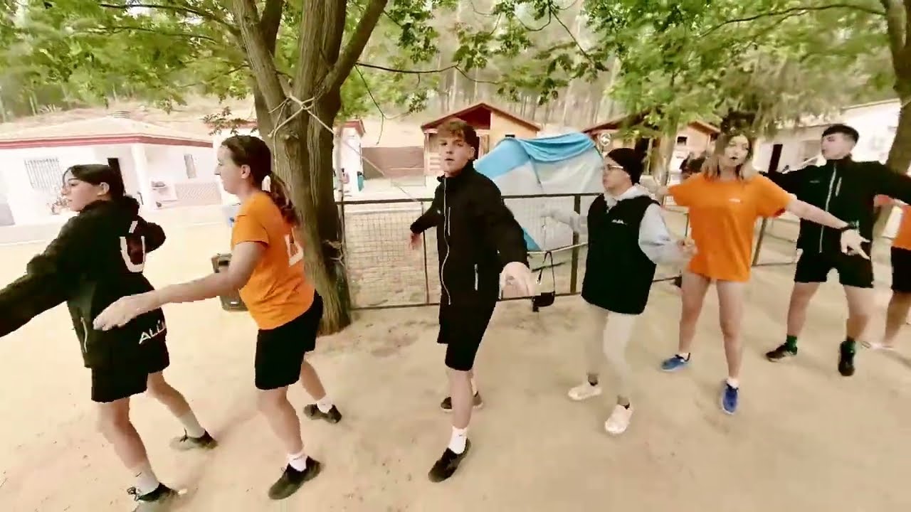 ¡Baila con nosotros la coreografía de 'Flotando'! Alúa.es
