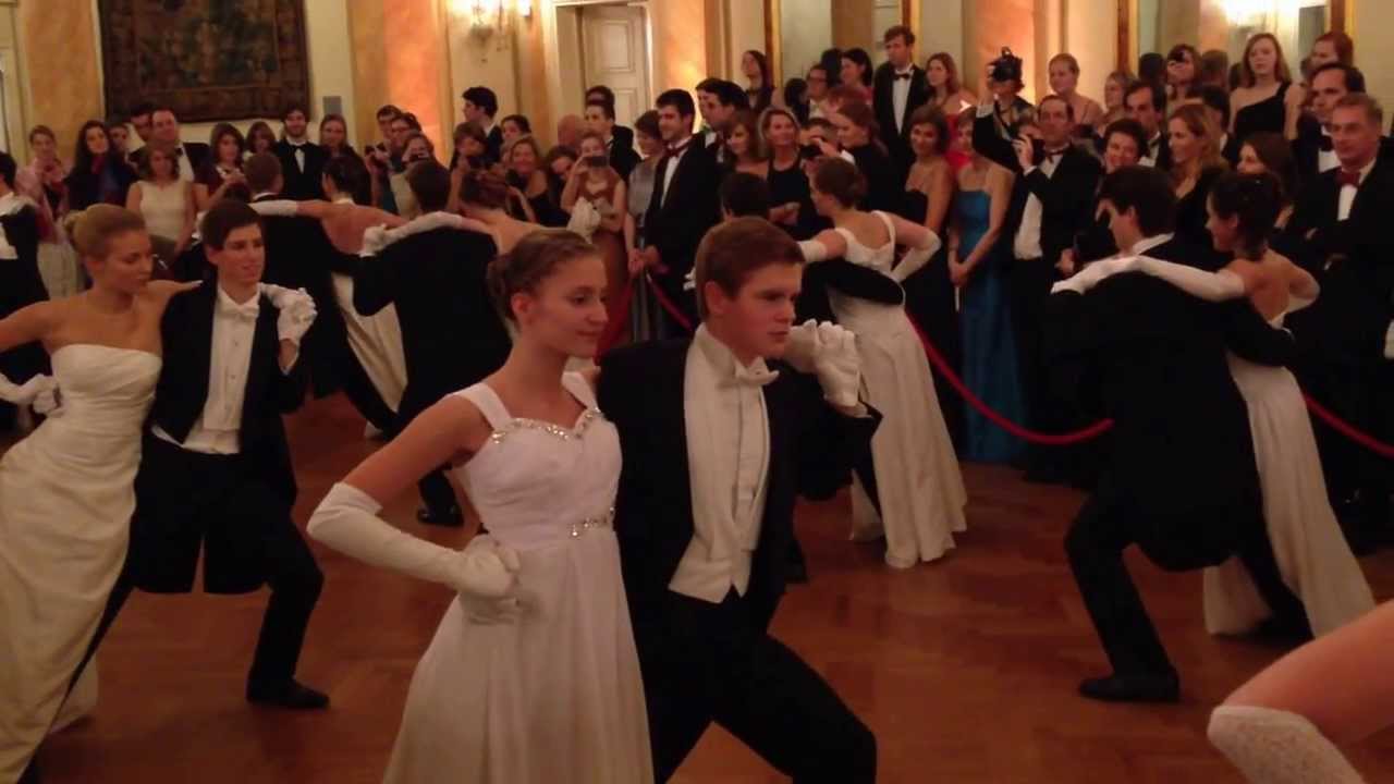 Ouverture Bal du Gaulois 2013