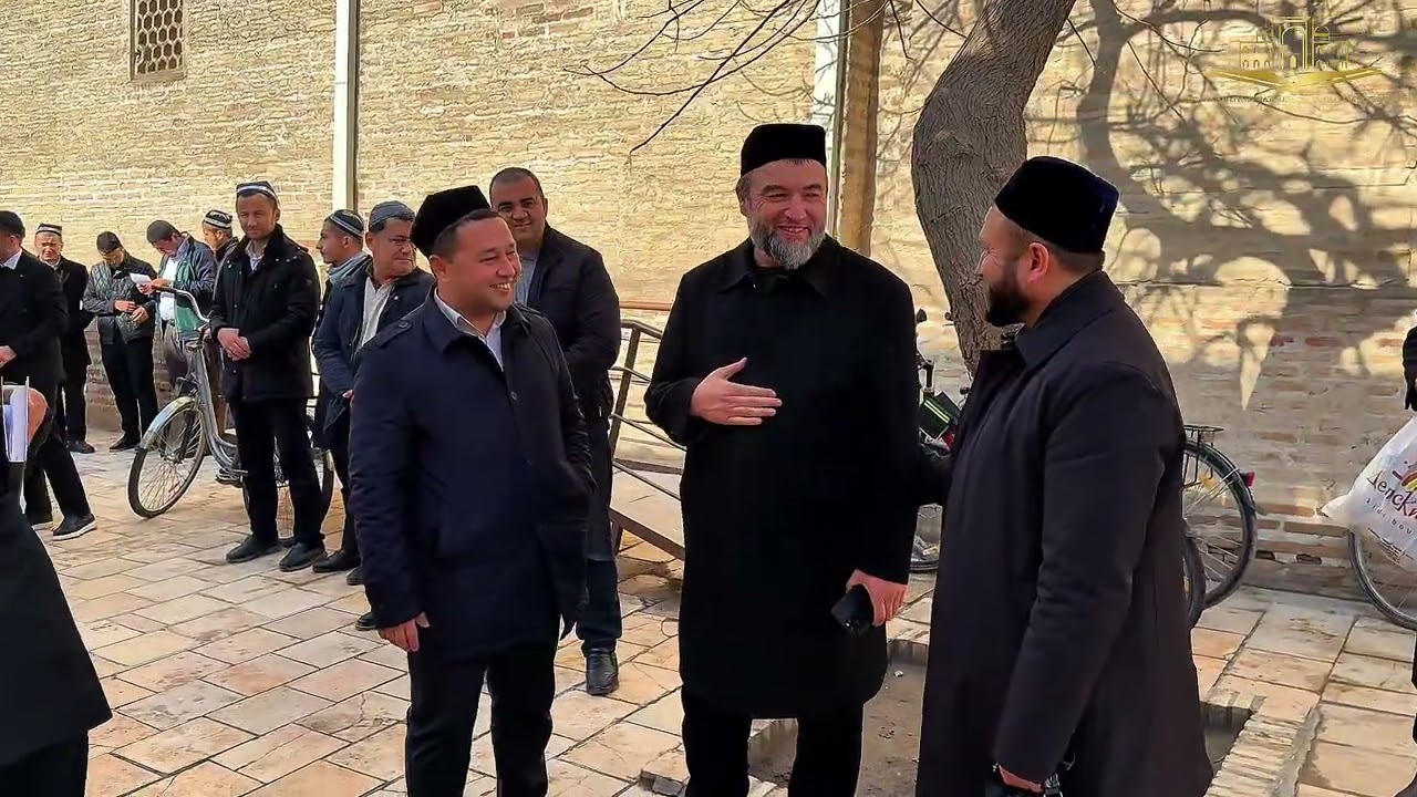 Мир Араб мадрасасида 