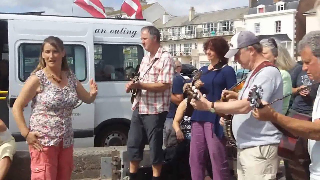 A Day at Sidmouth Folk Festival 2010