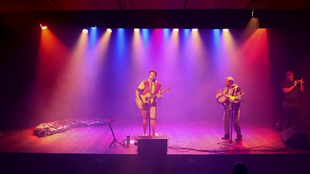 Almir Chiaratti e Antonio Macalão - Vendem se Canções