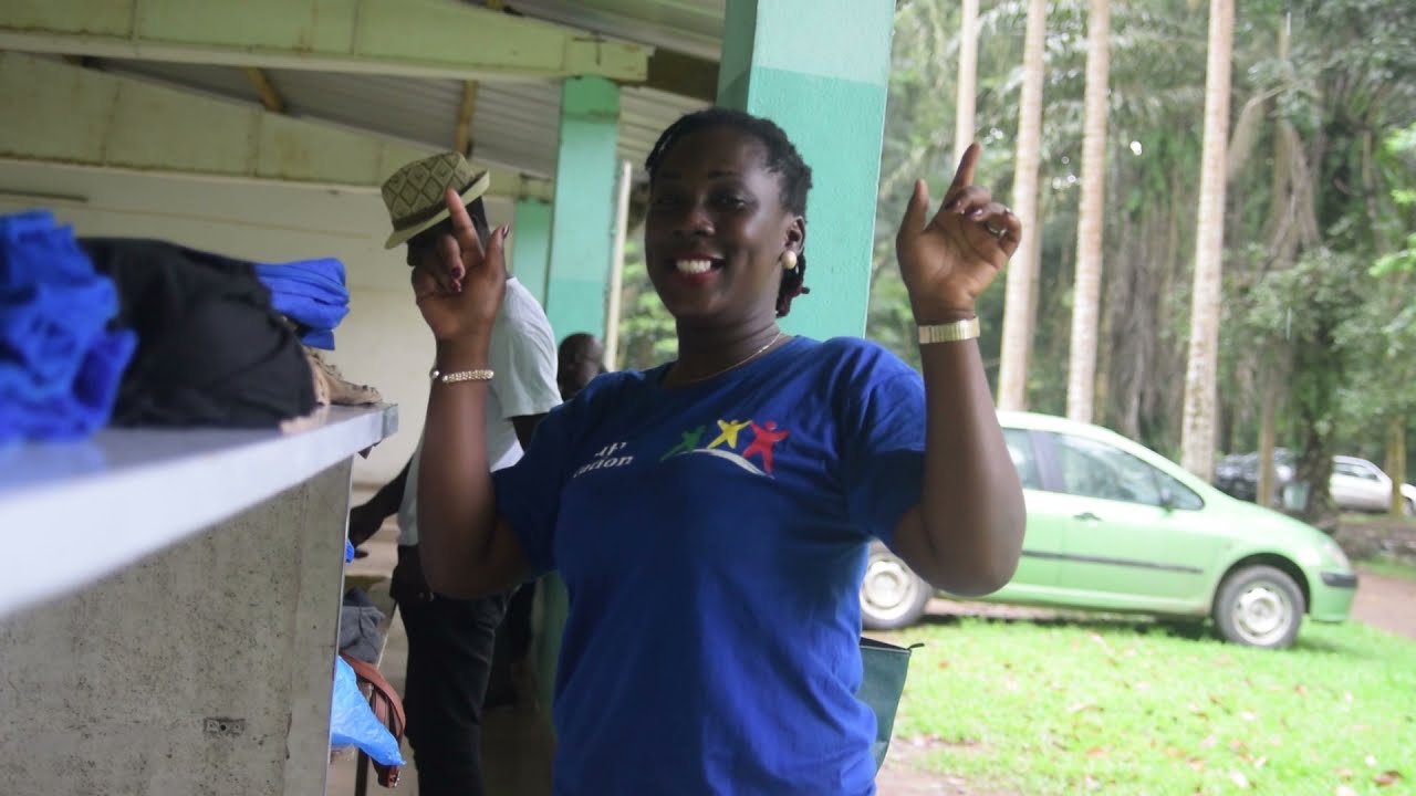 YOUTH INSTITUTION: FORMATION ET CONFERENCE AU JARDIN BOTANIQUE DE BINGERVILLE