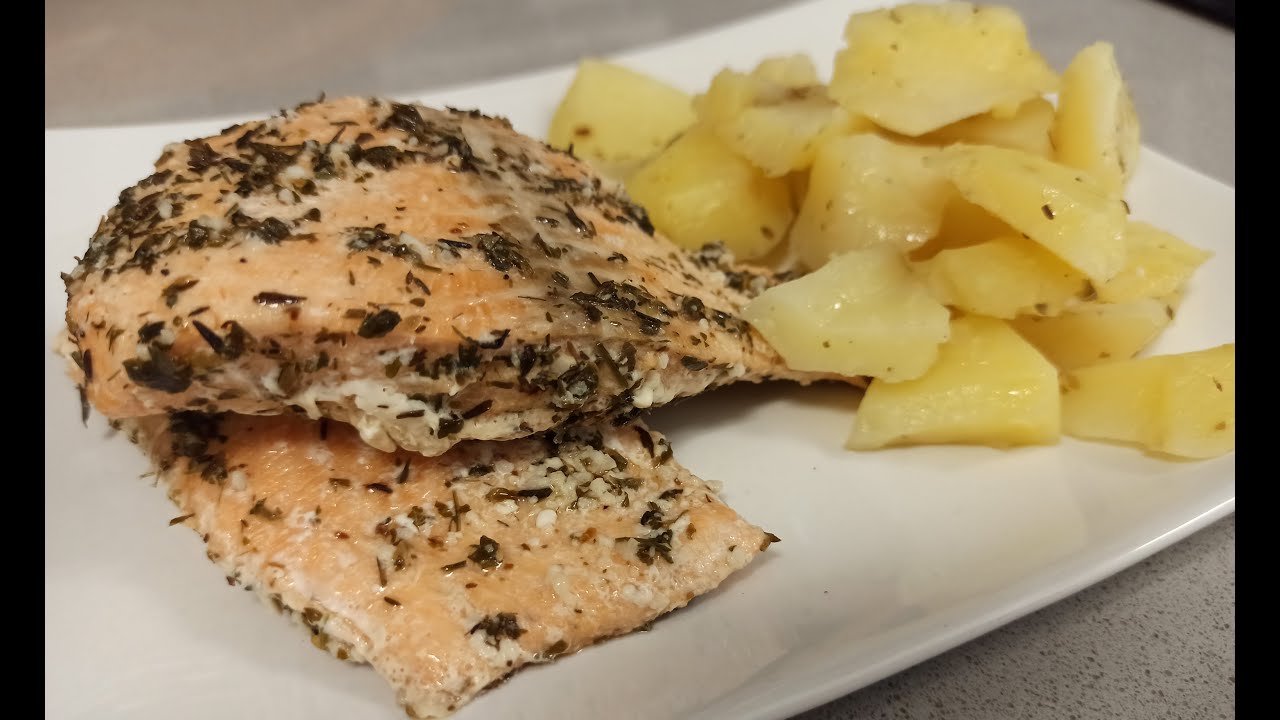 Salmón al vapor con guarnición en Mambo!! Iris Cocinando con Mambo!!