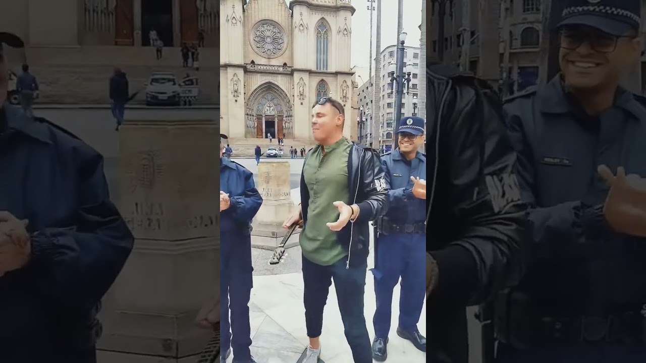 Λαρισαίος μαθαίνει μπαγλαμαδάκι σε αστυνομικίνα στο Σάο Πάολο της Βραζιλίας