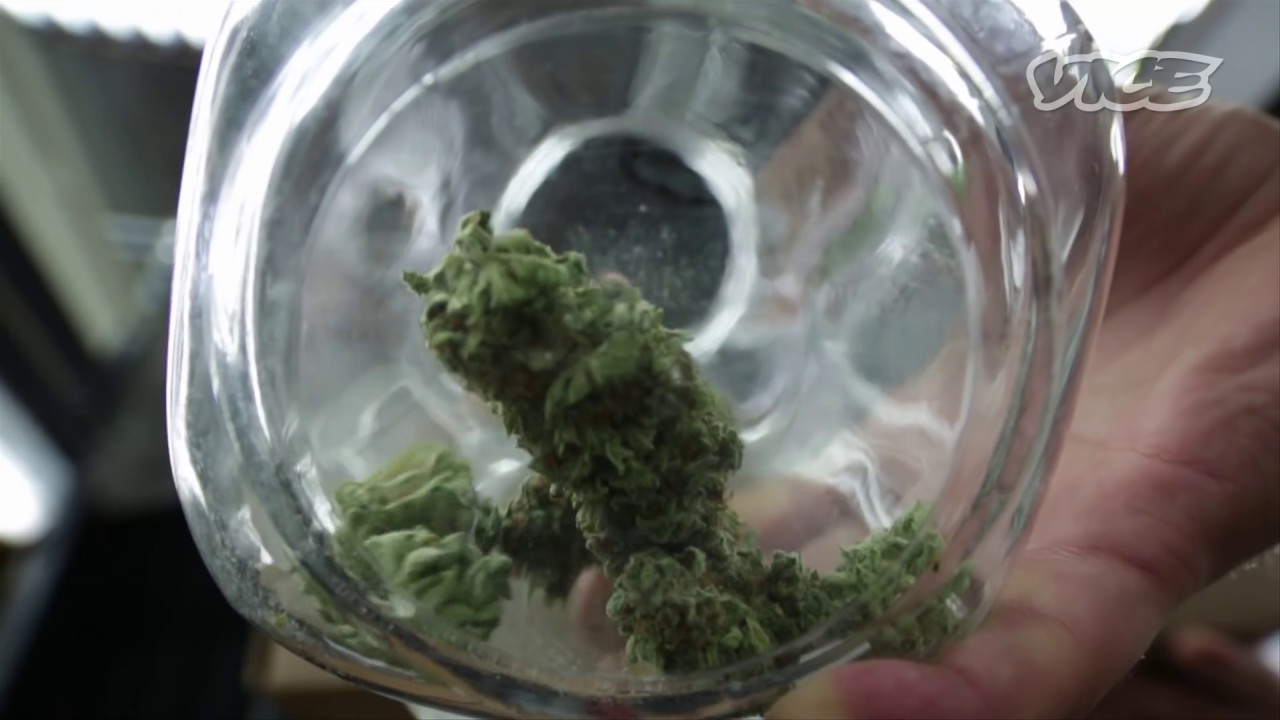 Selling Weed Legally