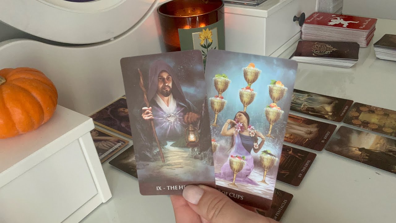 😳BAŞKASI KALBİNİ ÇALACAK DİYE KORKMAYA BAŞLAMIŞ 🫢PLANI NE? ❤️ Tarot Okuması
