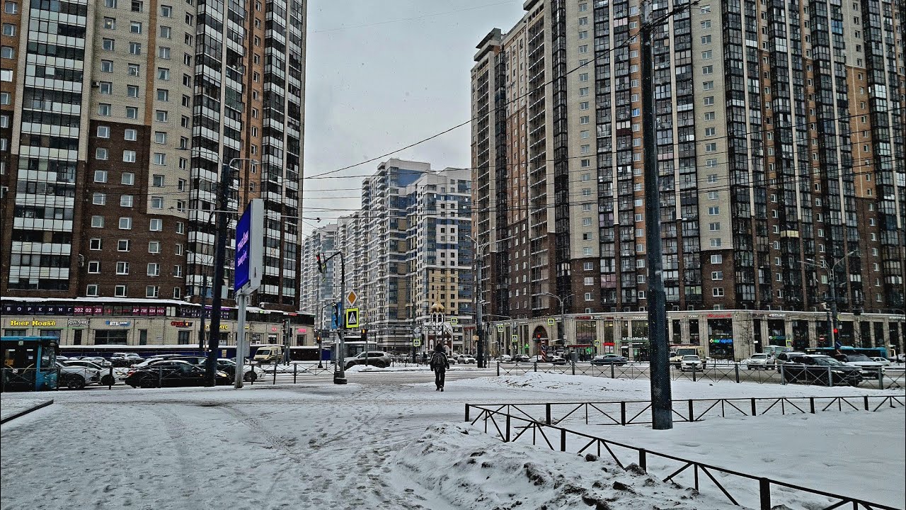 Санкт-Петербург. А у нас снегопад.