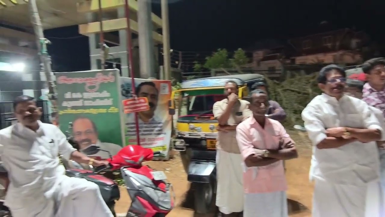 ട്വിന്റി 20 ക് എതിരെ pallikkutty ഇൽ നടന്ന പ്രതിഷേധം 