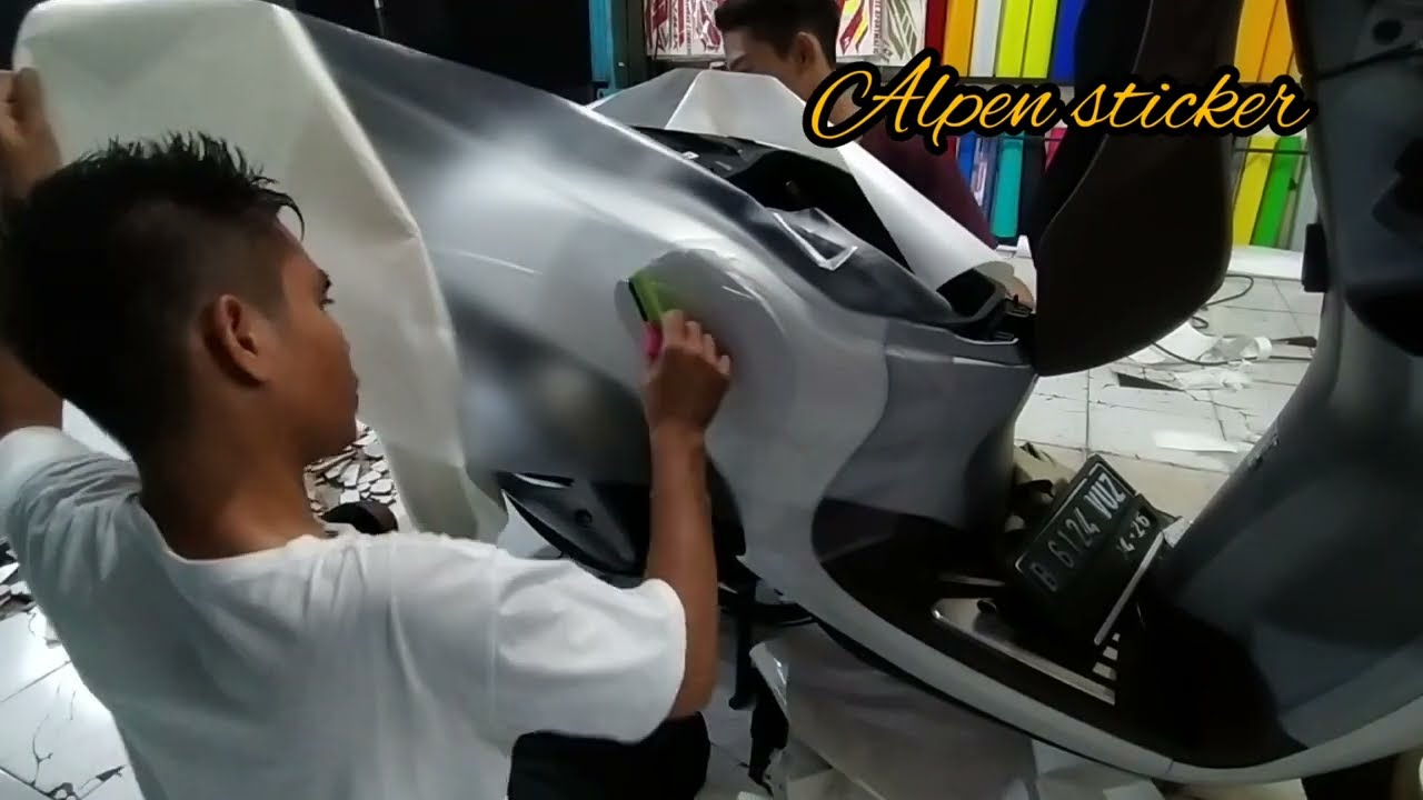 wrapping scoopy prestige 2021 warna tranparan/ bening bahan oracal 651 / 000 matt/ dop.