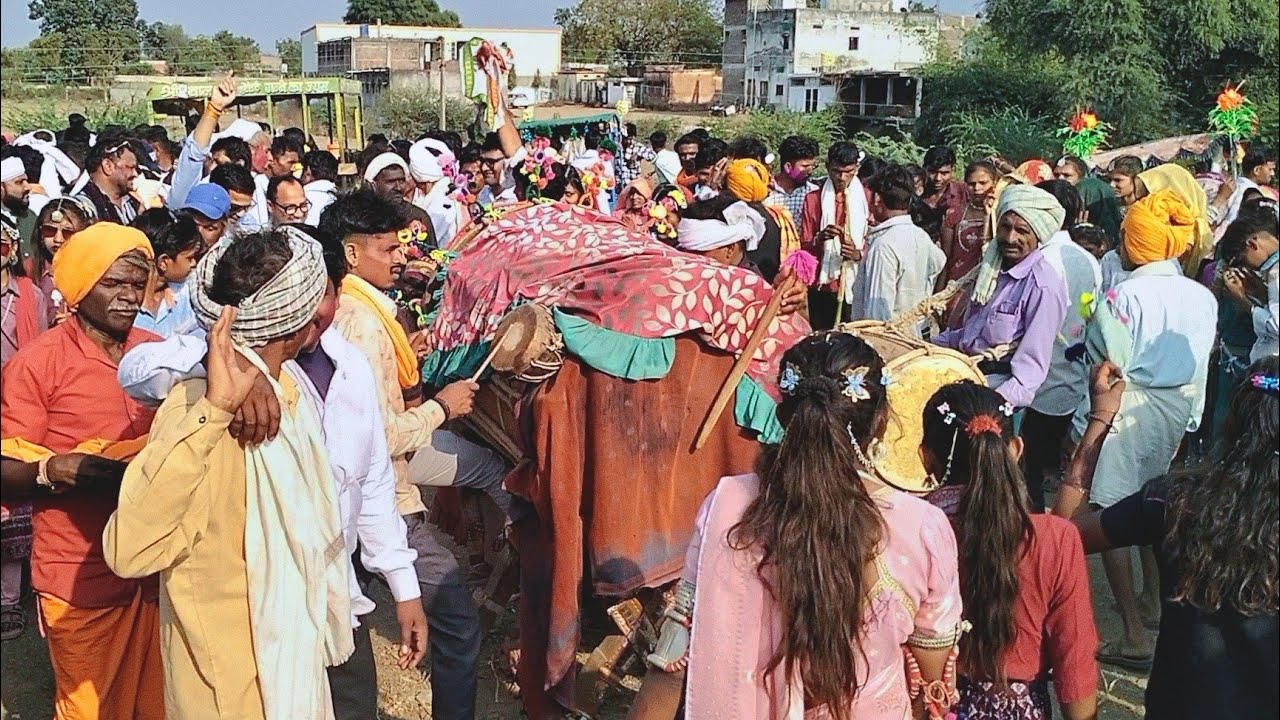सिलावट गांव में वीडियो 2026 का मेला  देखें ढोल /