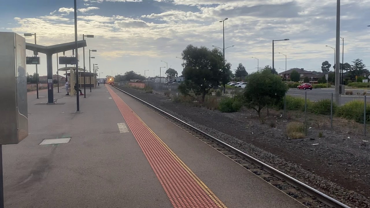 707 Operations A66 and S306 return Through Deer Park Railway Station.