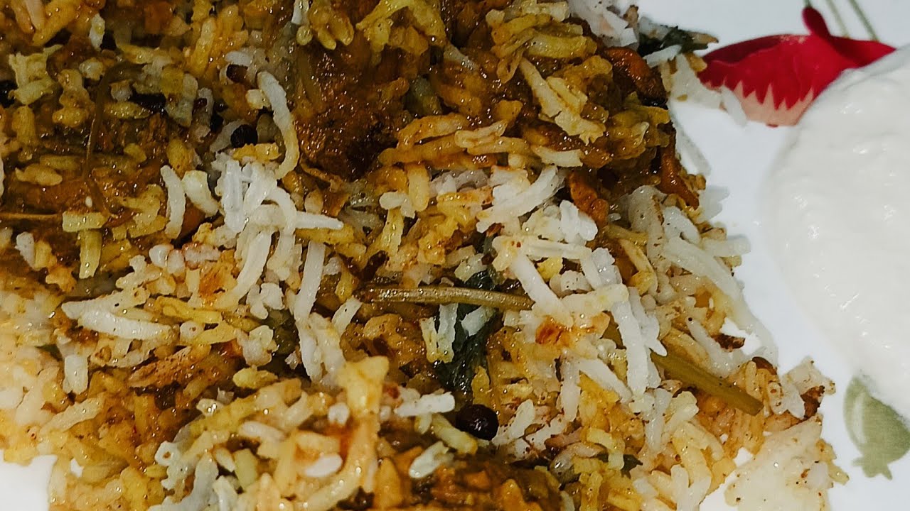 Chicken dum biryani 🍗#tiktok #chickenbiryani #biharistyle#youtubeshorts #viral 