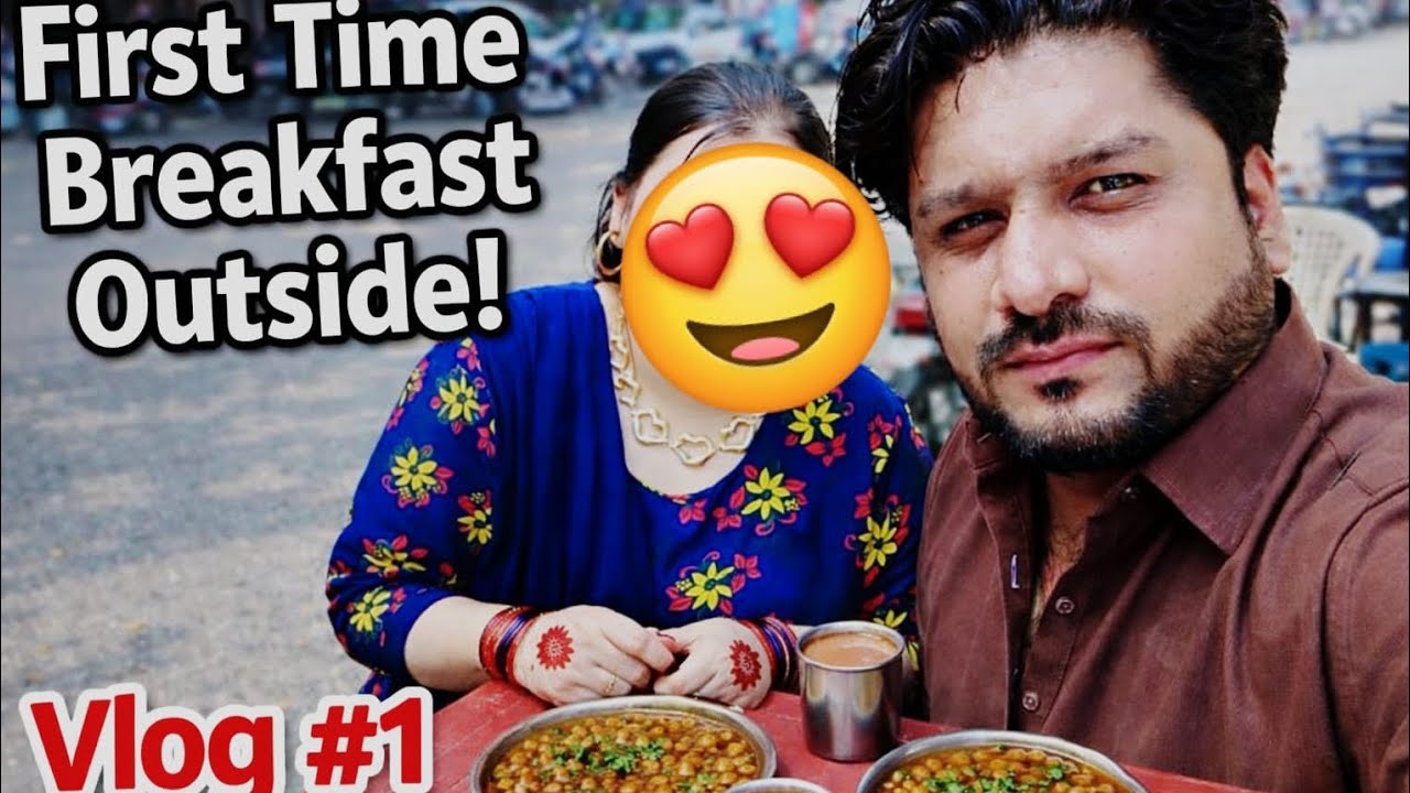 7 year mein first time breakfast karne ke bahar 😍♥️ full enjoyment ♥️😁