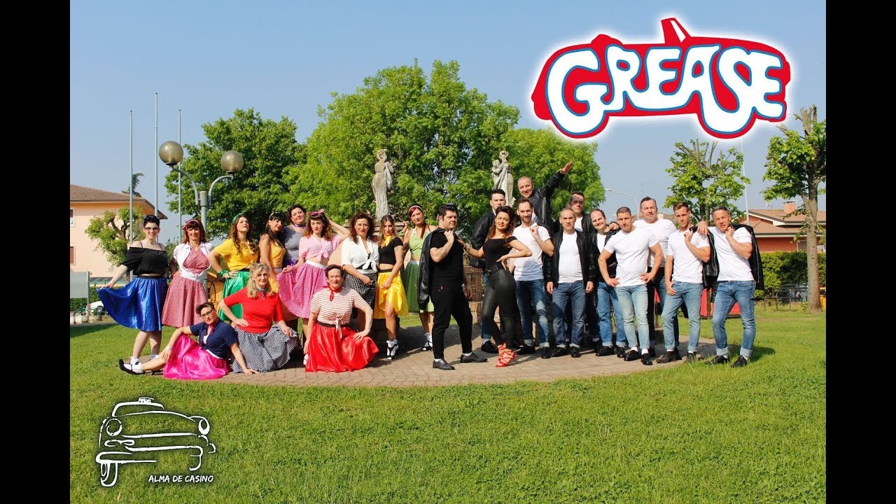 GREASE show Alma de casino