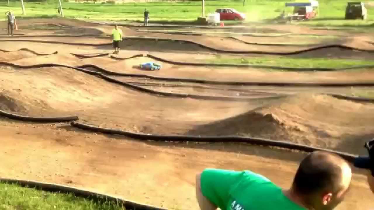 1/5 scale SCT race at Vinny's RC