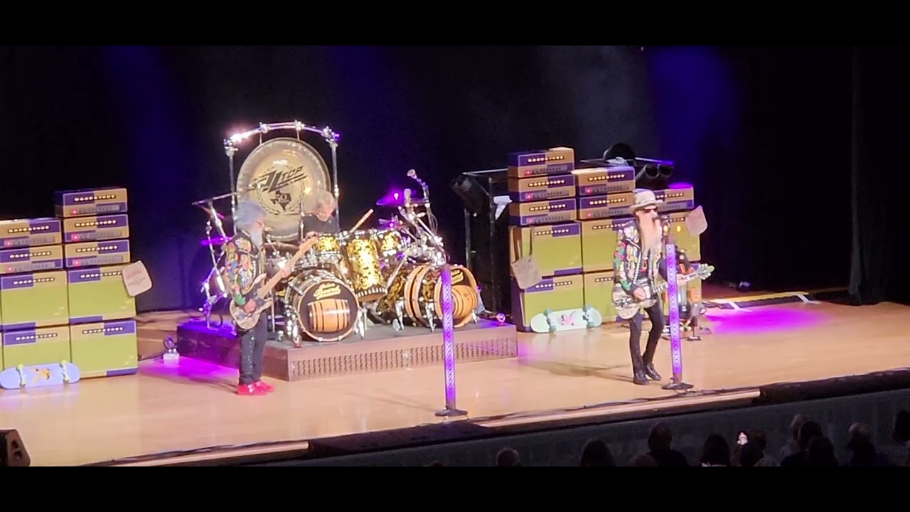 ZZ Top - Got Me Under Pressure, I Thank You, Waitin' for the Bus, Jesus Just Left Chigago (3-5-25)