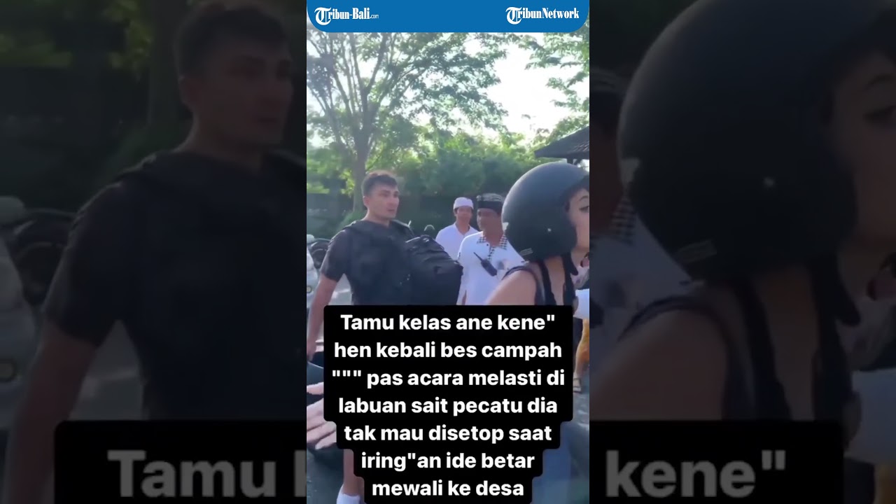 Seorang wisatawan bule marah-marah tidak mau di stop saat melasti