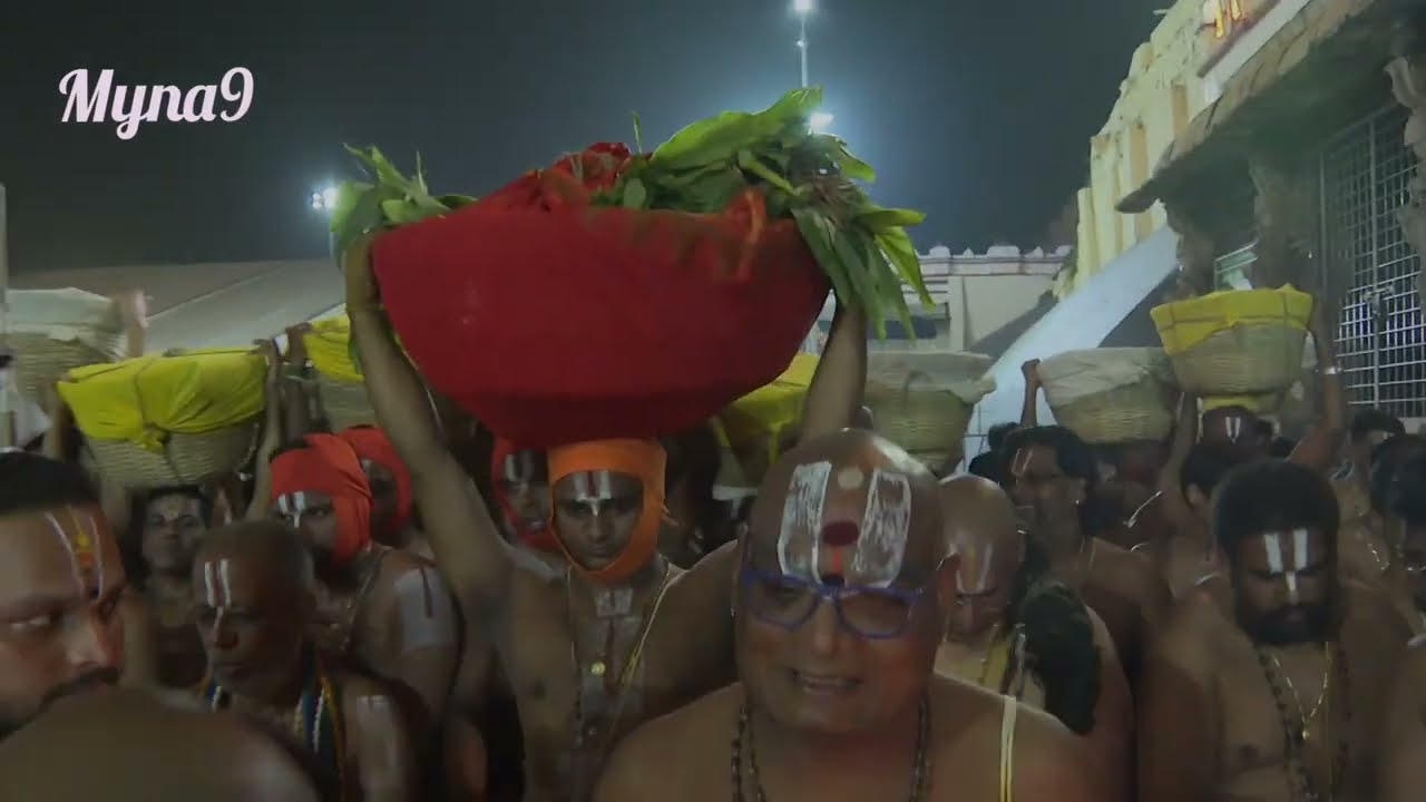 Tirumala Panchami Sare Procession 2025 | Grand Sare Offering | Srivari Temple to Goddess Padmavathi