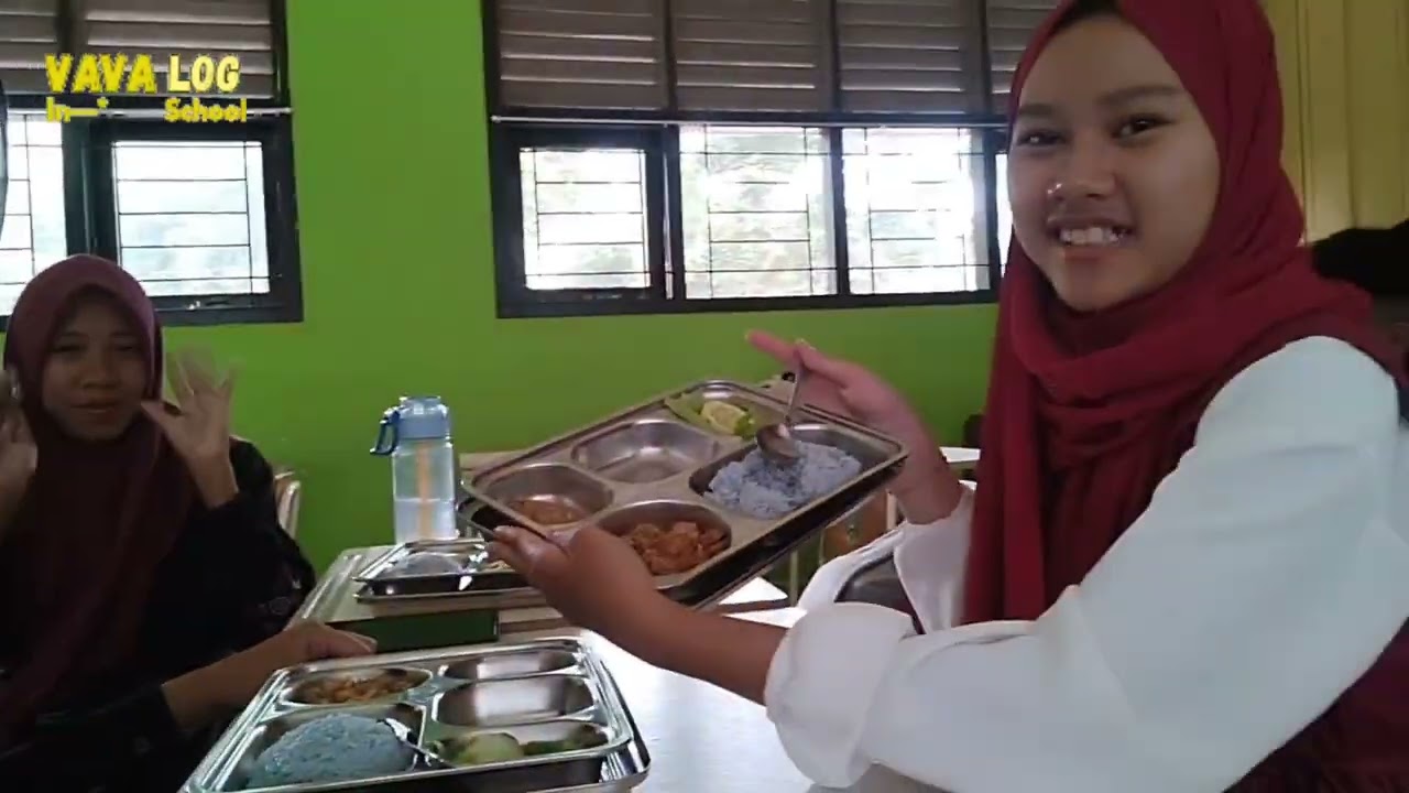 🌧️🕊️loh~ kok ujan sih?💚 | VAVALOG In School