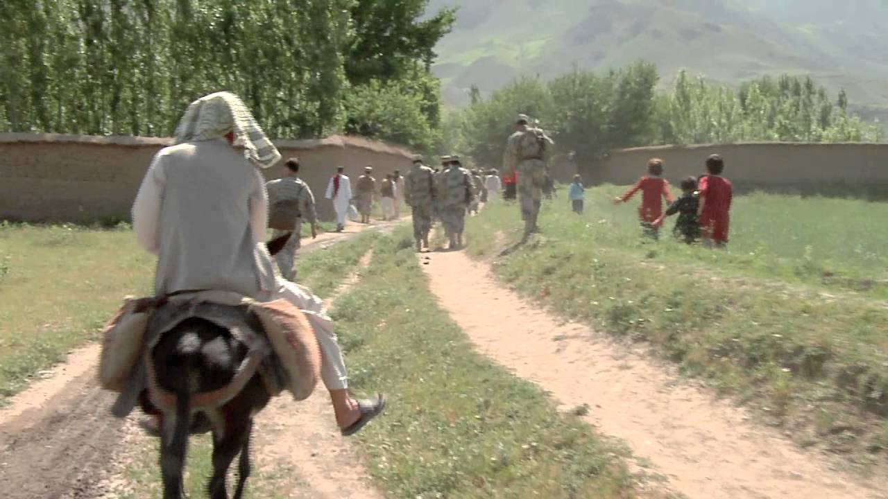 Afghan Border Police Aid Afghan Village