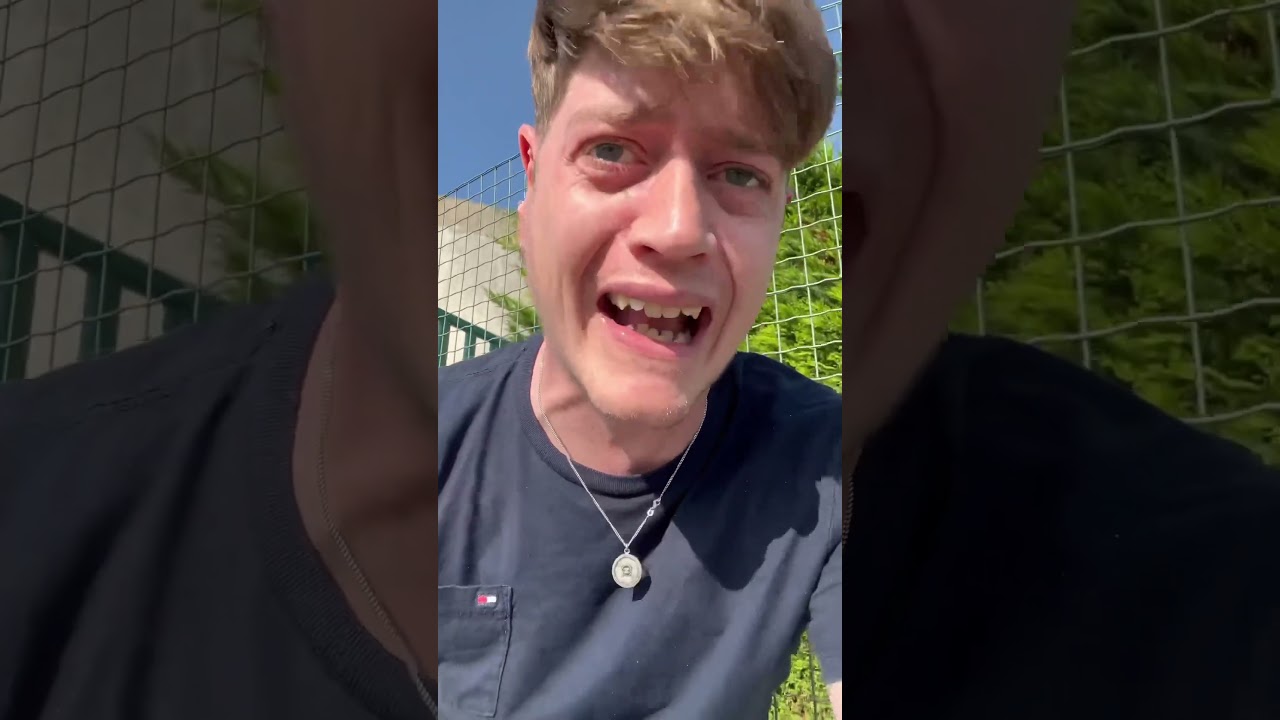 JASON ET SA NOUVELLE AUTO ! 😂