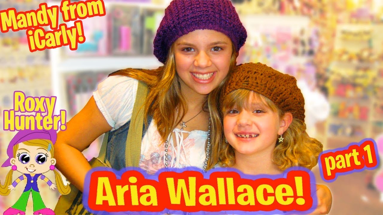 ARIA WALLACE Interview PART 1 MANDY from iCARLY and ROXY HUNTER with PIPER REESE! (PipersPicks #027)