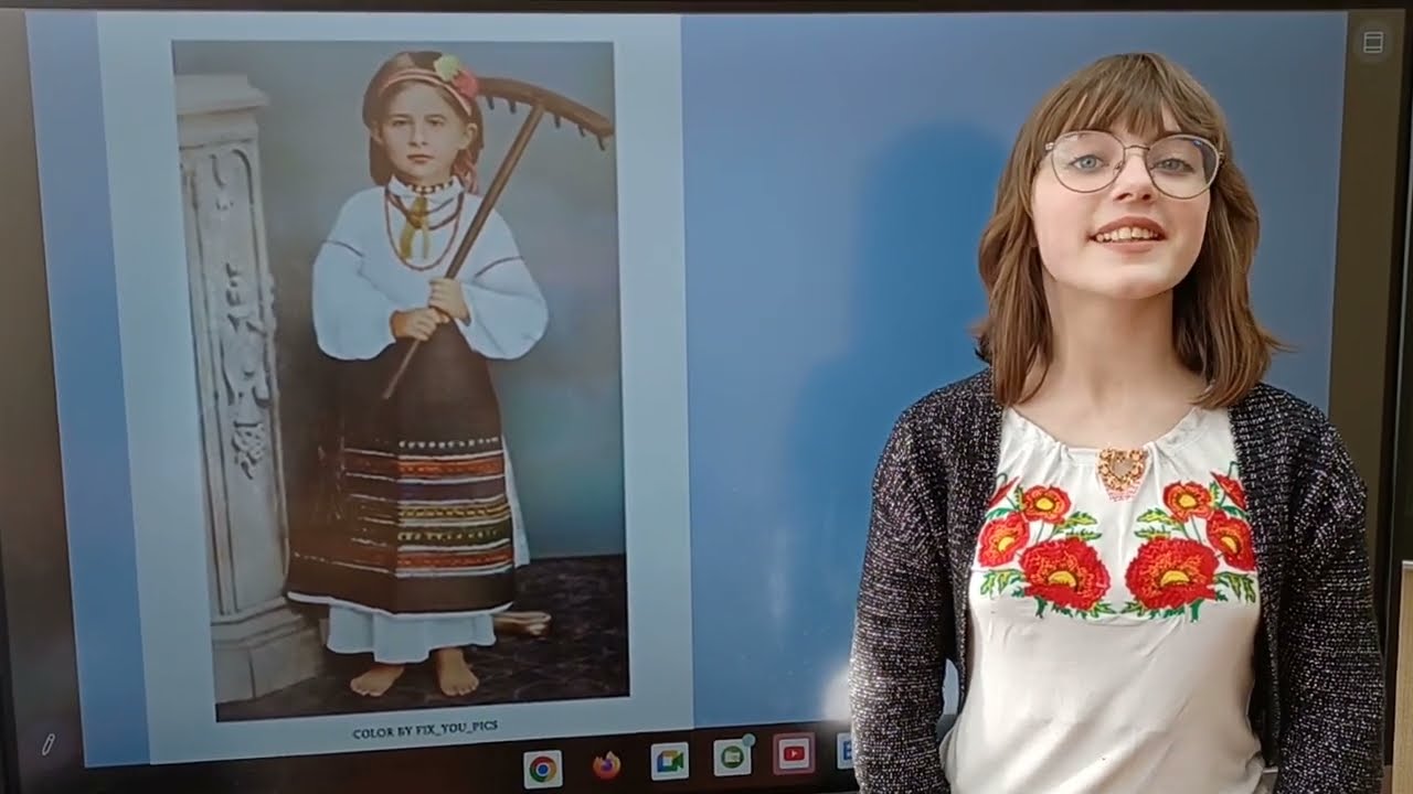 Поезію Лесі Українки «Тішся, дитино, поки ще маленька...» декламує Дрань Маргарита