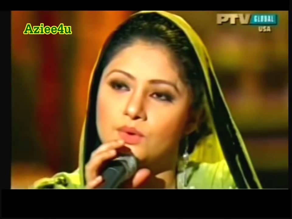 Pakistani Punjabi Singer singing in Lahore - Punjabi Muslim